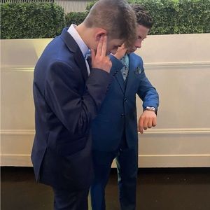 Meet your Posher, Ethan